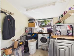 Utility Room- click for photo gallery